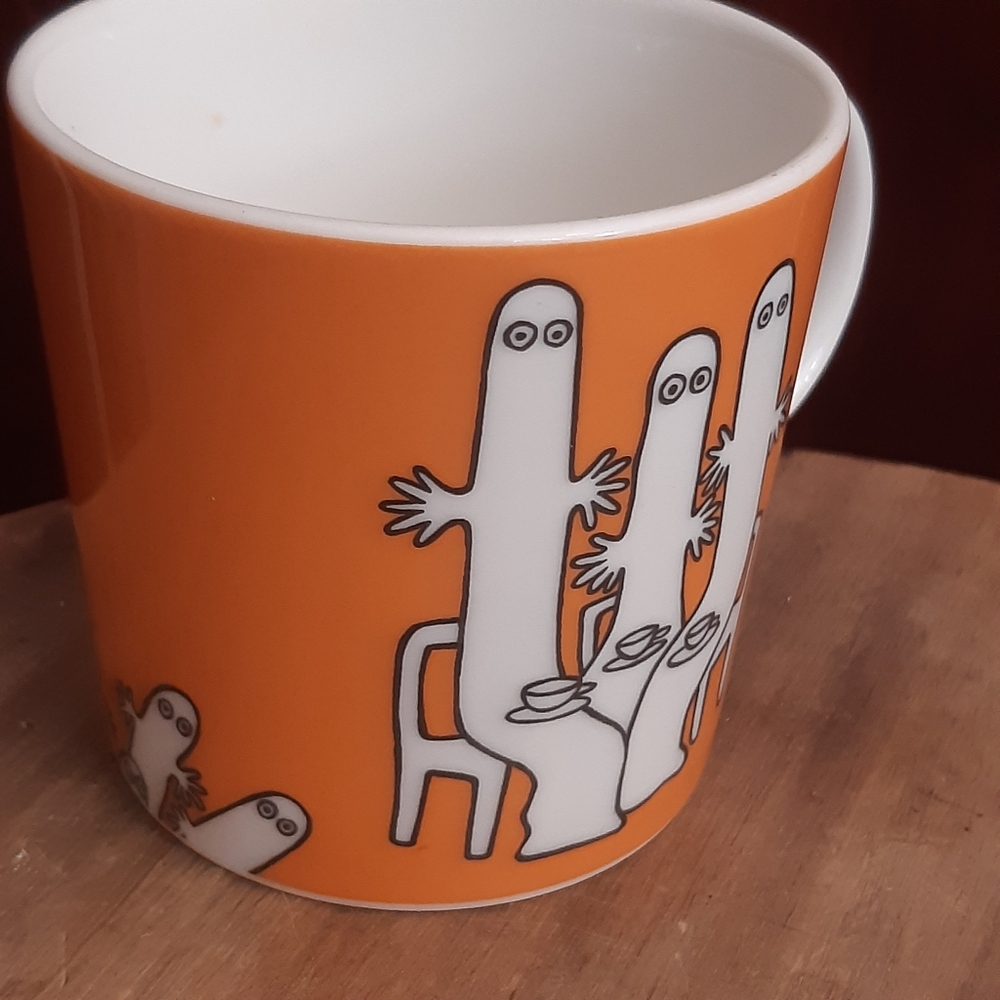 Arabia Finland Orange Moomin Hattifatteners Mug - Picture 6 of 11